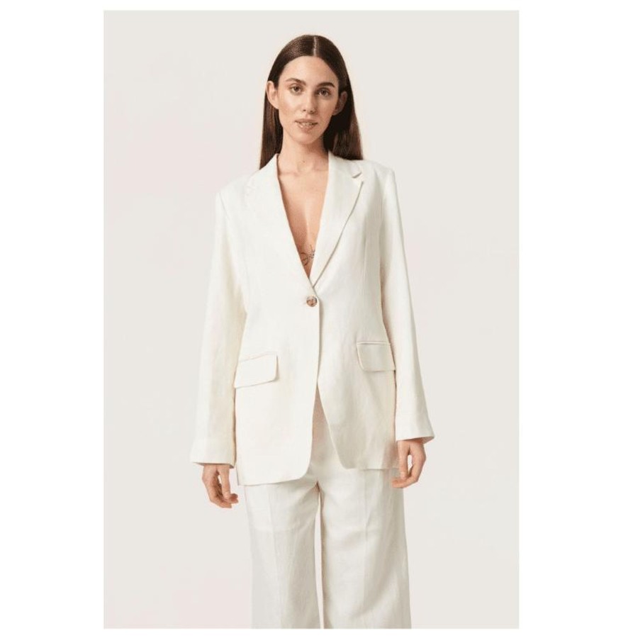 Toj Soaked in Luxury Blazere | Kimina Blazer - Whisper White