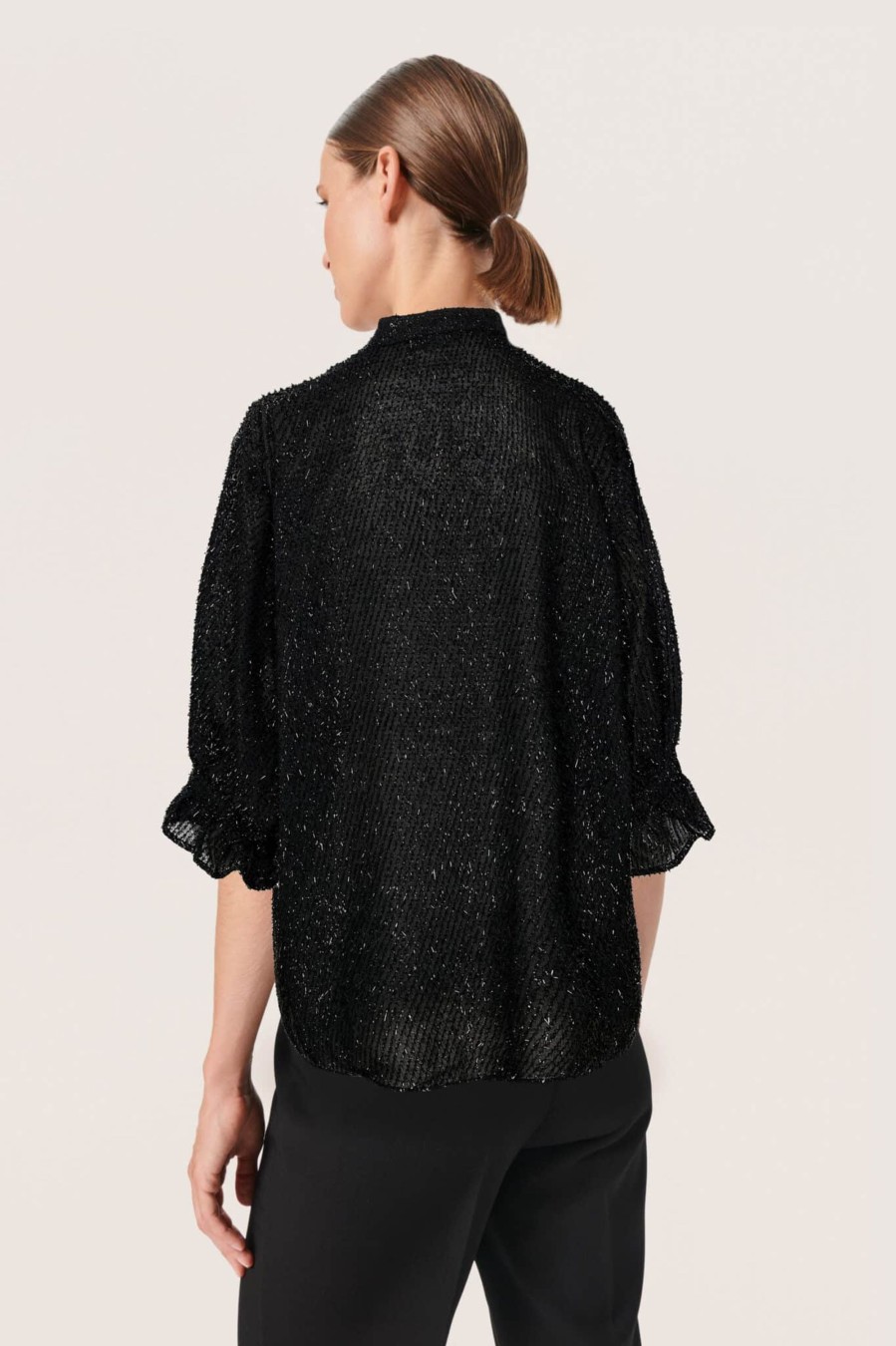 Toj Soaked in Luxury Bluser | Lia Amily Blouse - Black