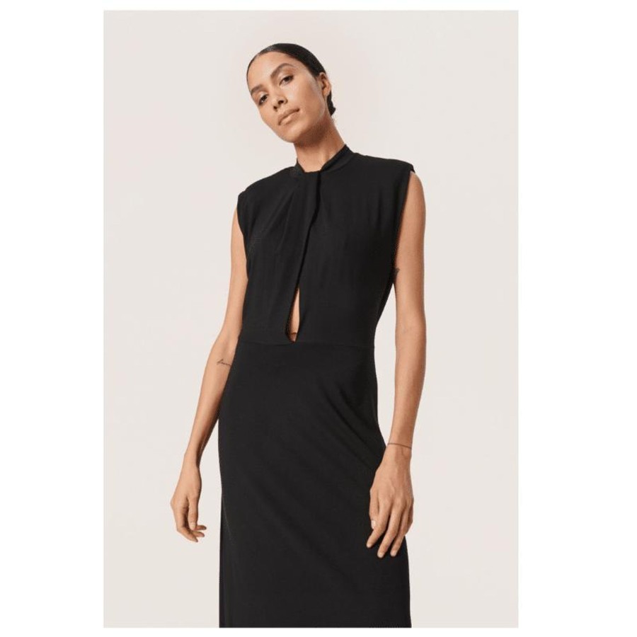 Toj Soaked in Luxury Maxi Kjoler | Joleene Dress - Black